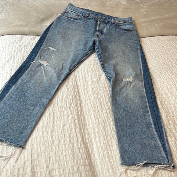 501 Levi Jeans - Picture 3 of 3